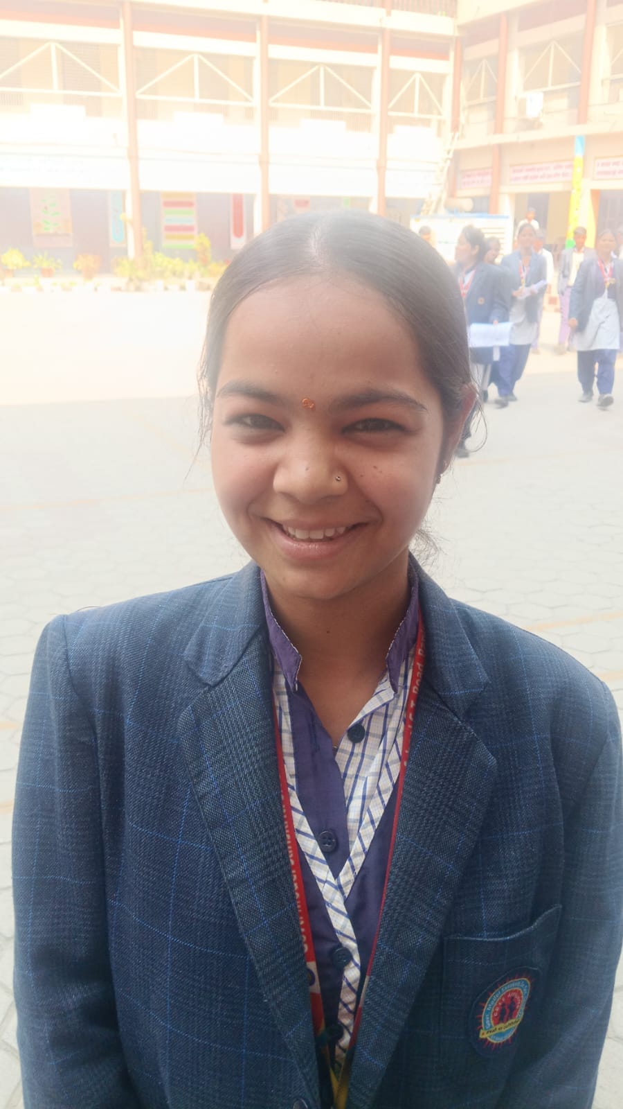 आर्य वमा विद्यालय में सीबीएसई परीक्षा के बाद छात्राओं के खिलखिलाते चेहरे। आर्य वमा विद्यालय में सीबीएसई परीक्षा के बाद छात्राओं के खिलखिलाते चेहरे।