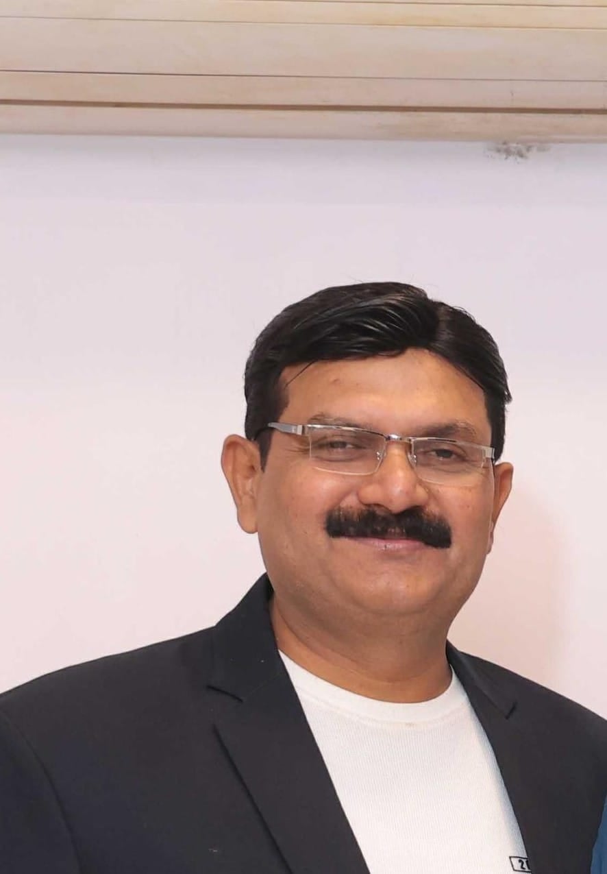 अतुल उपाध्याय, अनूप बंसल, दवाओं की संदर्भ फोटो