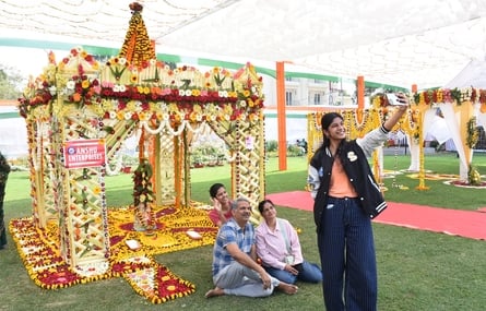 पुष्प प्रदर्शनी एवं चित्रकला प्रतियोगिता  का हुआ आयोजन।