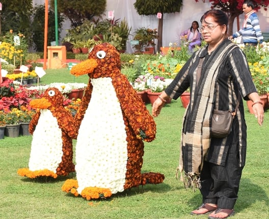 पुष्प प्रदर्शनी एवं चित्रकला प्रतियोगिता  का हुआ आयोजन।