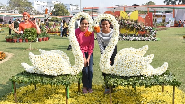 पुष्प प्रदर्शनी एवं चित्रकला प्रतियोगिता  का हुआ आयोजन।
