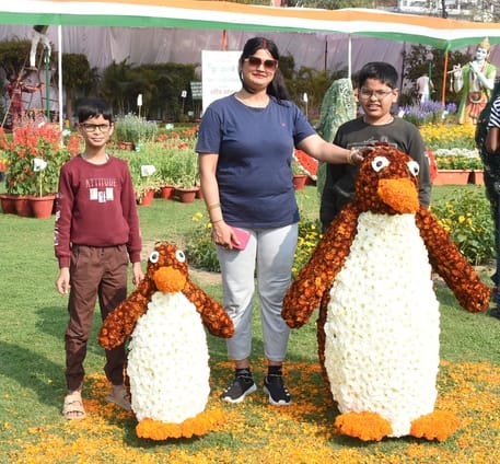 पुष्प प्रदर्शनी एवं चित्रकला प्रतियोगिता  का हुआ आयोजन।