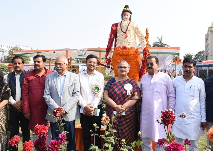 पुष्प प्रदर्शनी एवं चित्रकला प्रतियोगिता  का हुआ आयोजन।