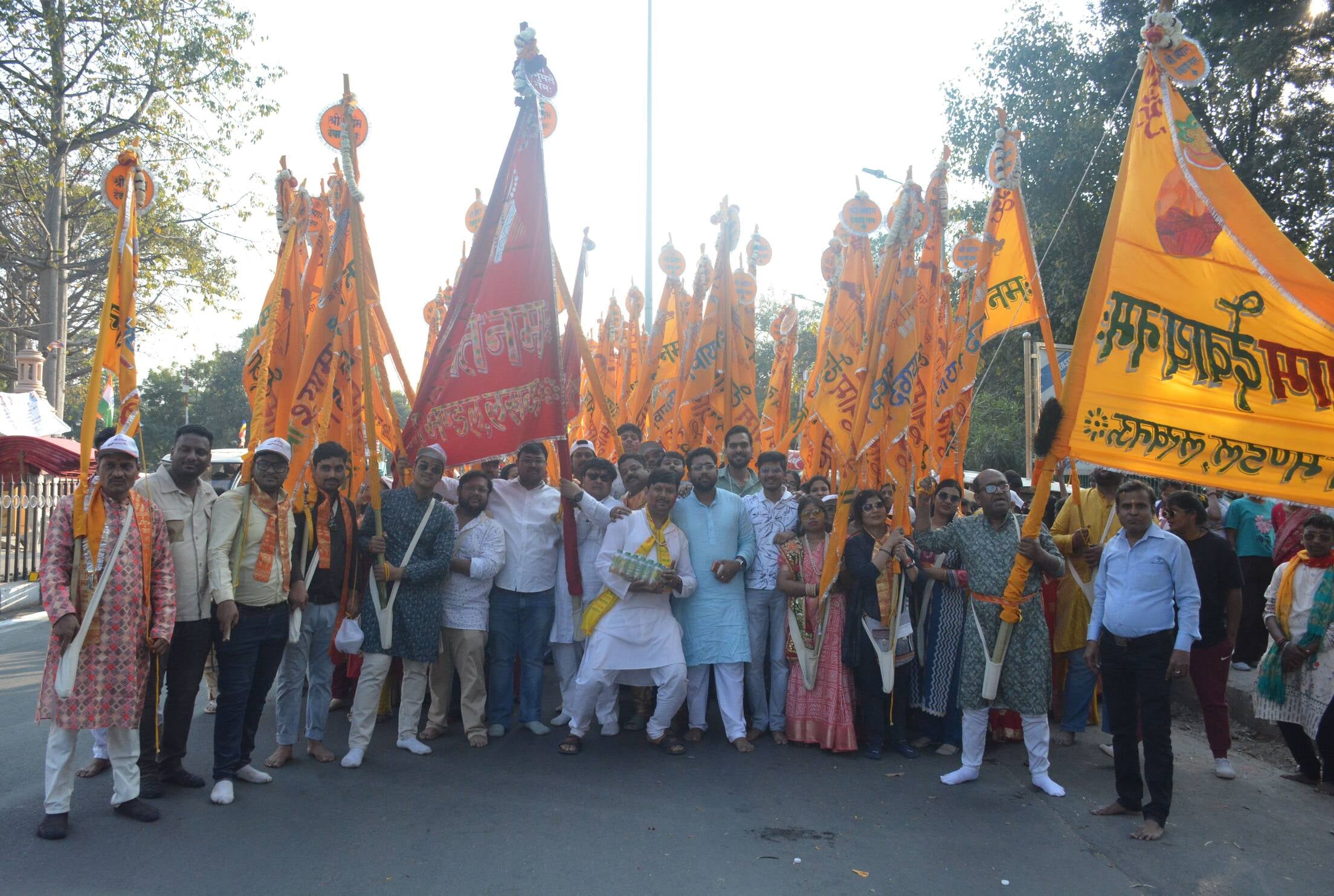अवध में दिखा खाटू धाम, उमड़ी श्रद्धा