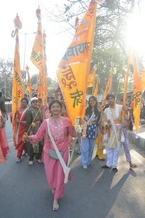 अवध में दिखा खाटू धाम, उमड़ी श्रद्धा