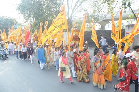 अवध में दिखा खाटू धाम, उमड़ी श्रद्धा