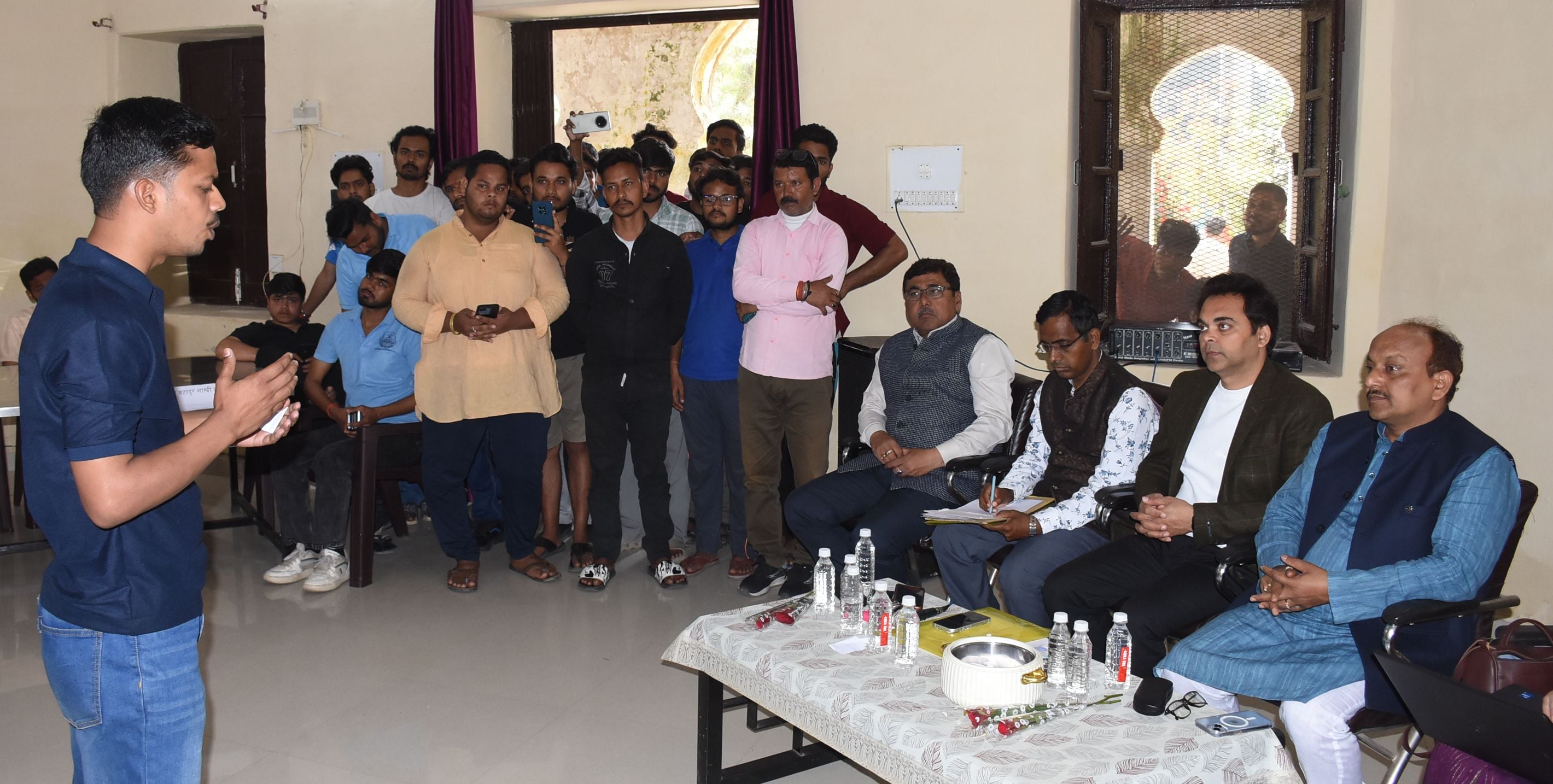इंटर-हॉस्टल फेस्ट में दिखा साहित्य व संस्कृति का संगम इंटर-हॉस्टल फेस्ट में दिखा साहित्य व संस्कृति का संगम