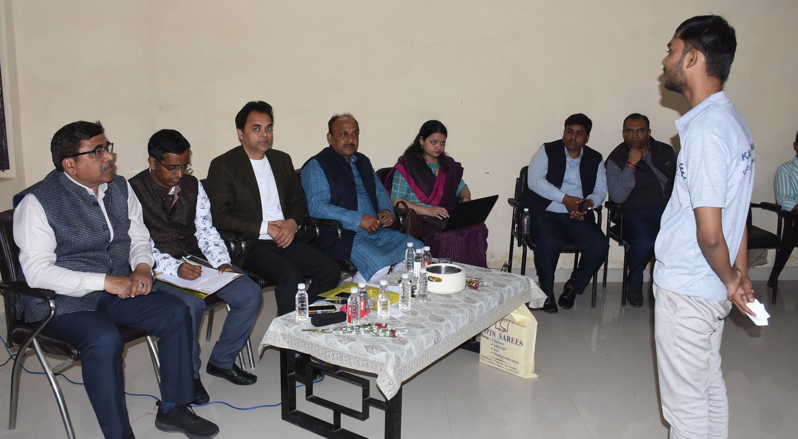 इंटर-हॉस्टल फेस्ट में दिखा साहित्य व संस्कृति का संगम इंटर-हॉस्टल फेस्ट में दिखा साहित्य व संस्कृति का संगम