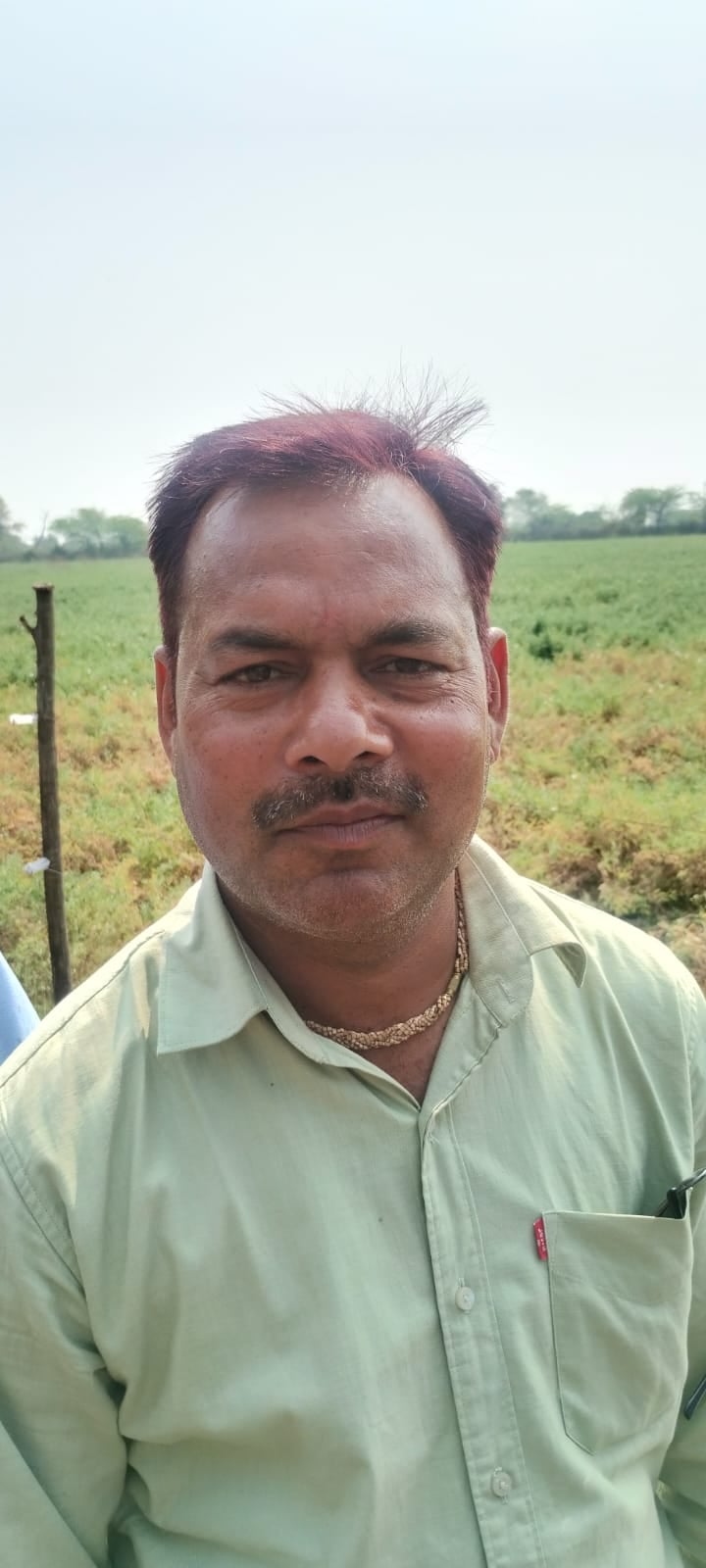 नहर ओवरफ्लो होने से खेत में भरा पानी। संवाद नहर ओवरफ्लो होने से खेत में भरा पानी। संवाद