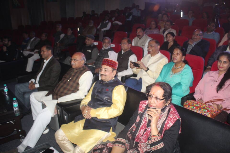 चौधरी चरण सिंह यूनिवर्सिटी के अटल सभागार में तीन दिवसीय संगीत नाटक अकादमी लखनऊ द्वारा आयोजित का चौधरी चरण सिंह यूनिवर्सिटी के अटल सभागार में तीन दिवसीय संगीत नाटक अकादमी लखनऊ द्वारा आयोजित का