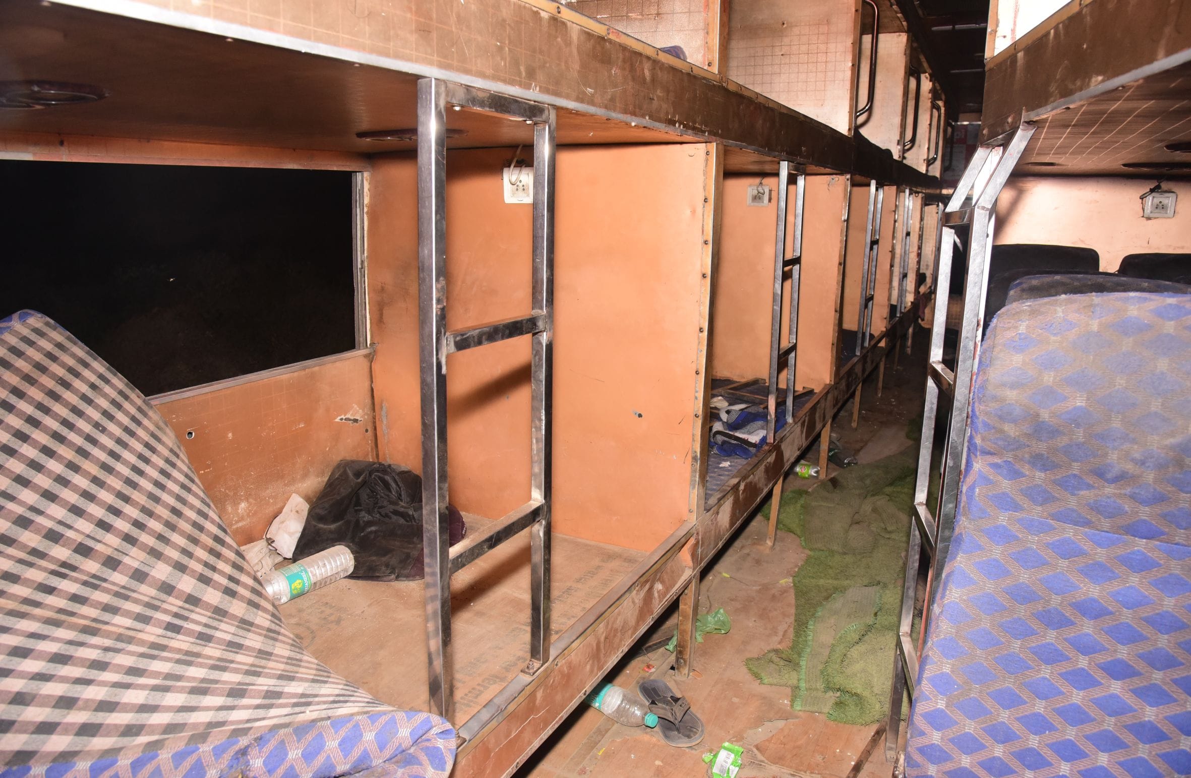 हादसे से संबंधित तस्वीरें। हादसे से संबंधित तस्वीरें।