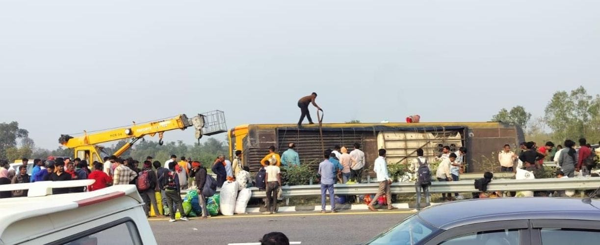 हादसे से संबंधित तस्वीरें। हादसे से संबंधित तस्वीरें।