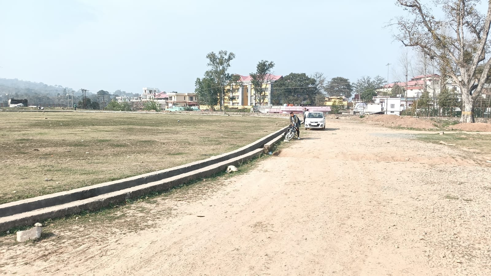 नूरपुर के अटल स्टेडिसम में अधर में लटका सिंथेटिक ट्रेक का काम। अमर उजाला नूरपुर के अटल स्टेडिसम में अधर में लटका सिंथेटिक ट्रेक का काम। अमर उजाला