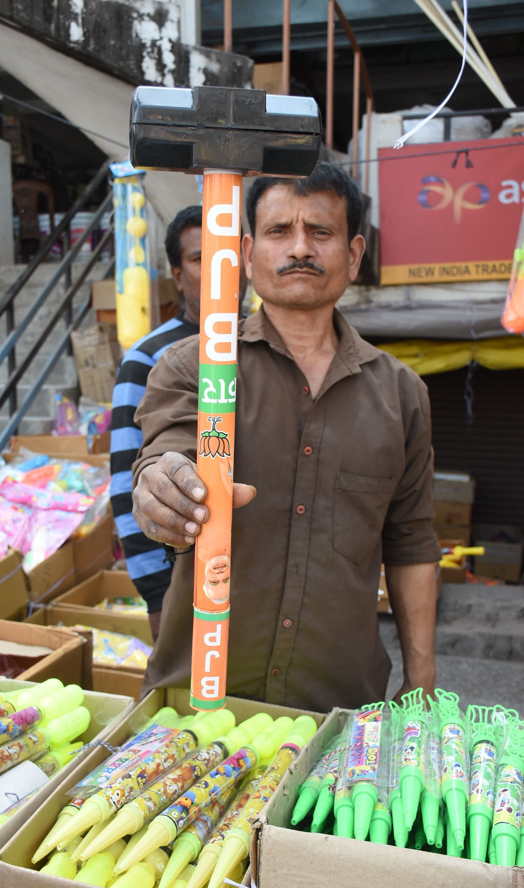 राजधानी में चढ़ा होली का खुमार। राजधानी में चढ़ा होली का खुमार।