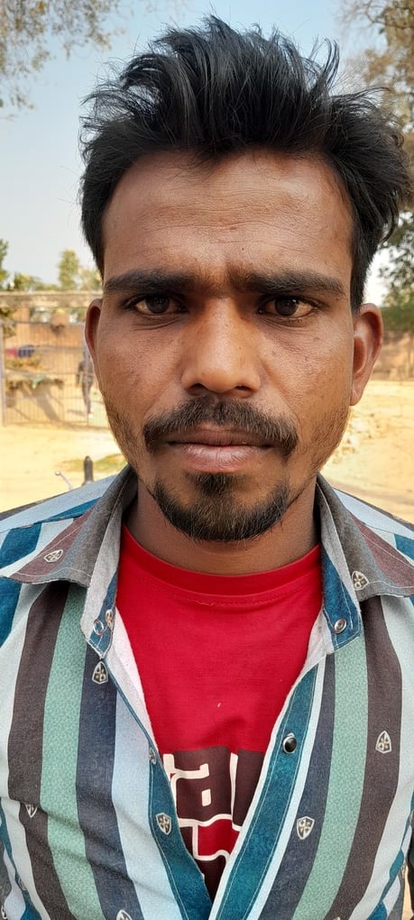 सिराथू कस्बे में लगा कूड़े का ढेर। संवाद सिराथू कस्बे में लगा कूड़े का ढेर। संवाद
