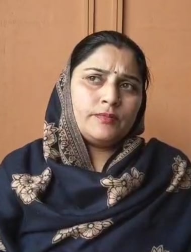 जिले की दो दीदीयों को दिया गया ड्रोन। संवाद जिले की दो दीदीयों को दिया गया ड्रोन। संवाद