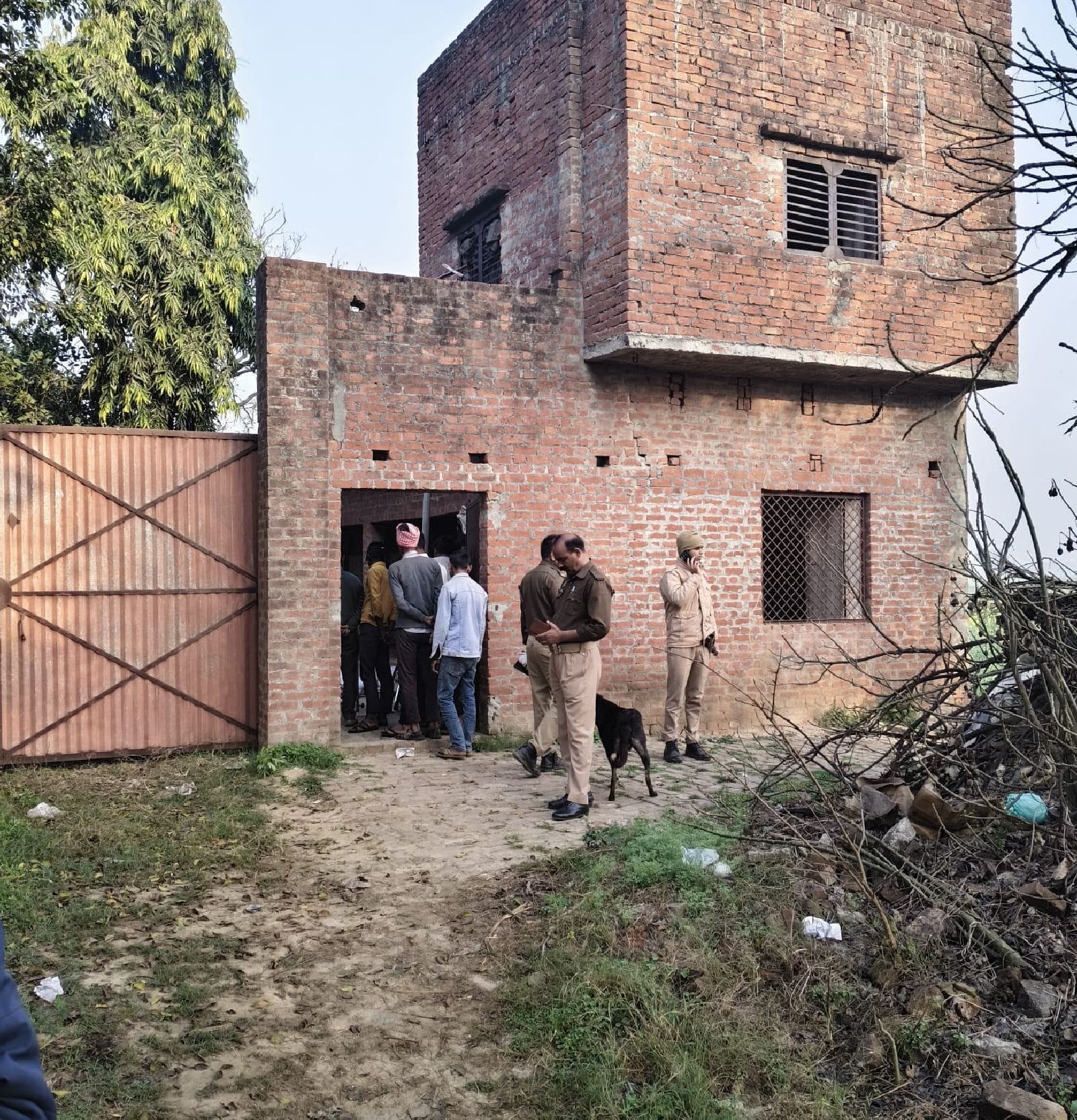 मृतक सुरेंद्र सिंह का फाइल फोटो। मृतक सुरेंद्र सिंह का फाइल फोटो।