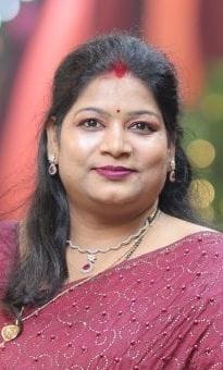 शहीद उद्यान में लगा टूटा हुआ झूला। संवाद शहीद उद्यान में लगा टूटा हुआ झूला। संवाद