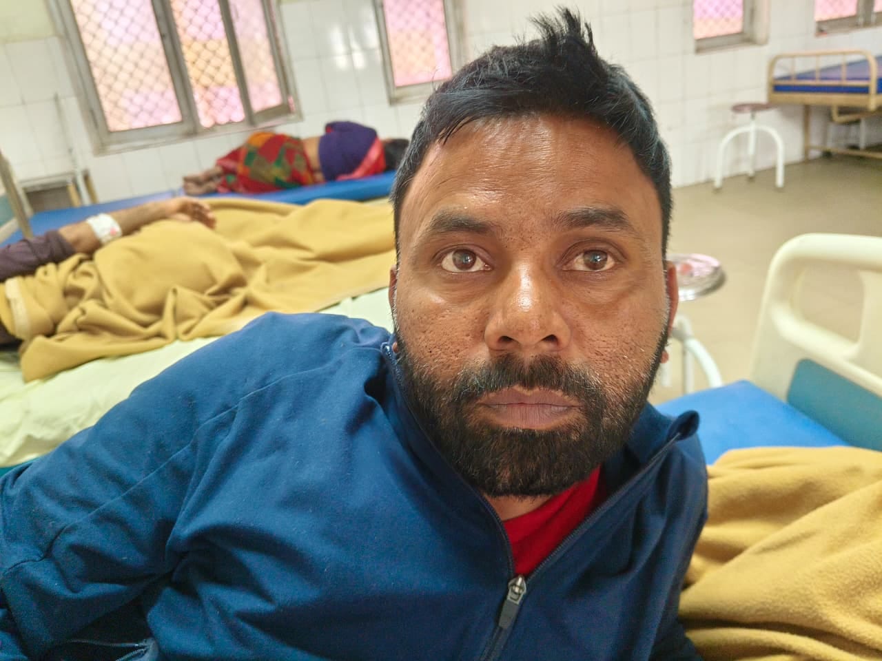 फोटो-12- धर्मेंद्र। संवाद