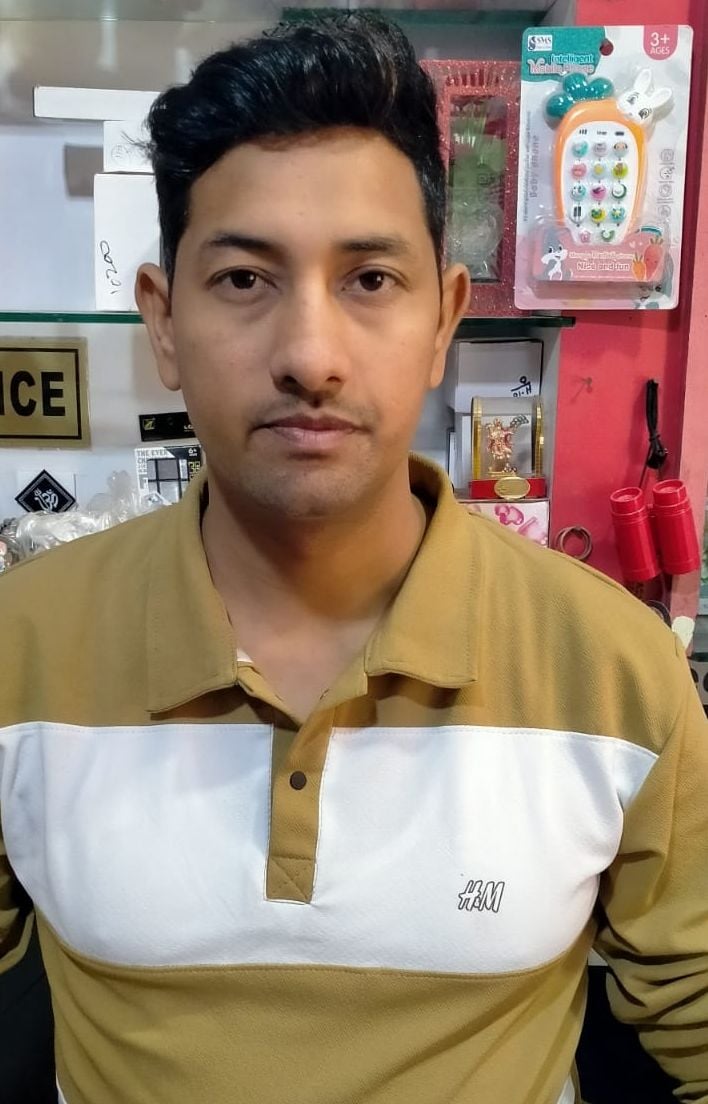 फोटो संख्या:74- आईटीआई के पुराने भवन में बैठे बंदर---संवाद फोटो संख्या:74- आईटीआई के पुराने भवन में बैठे बंदर---संवाद