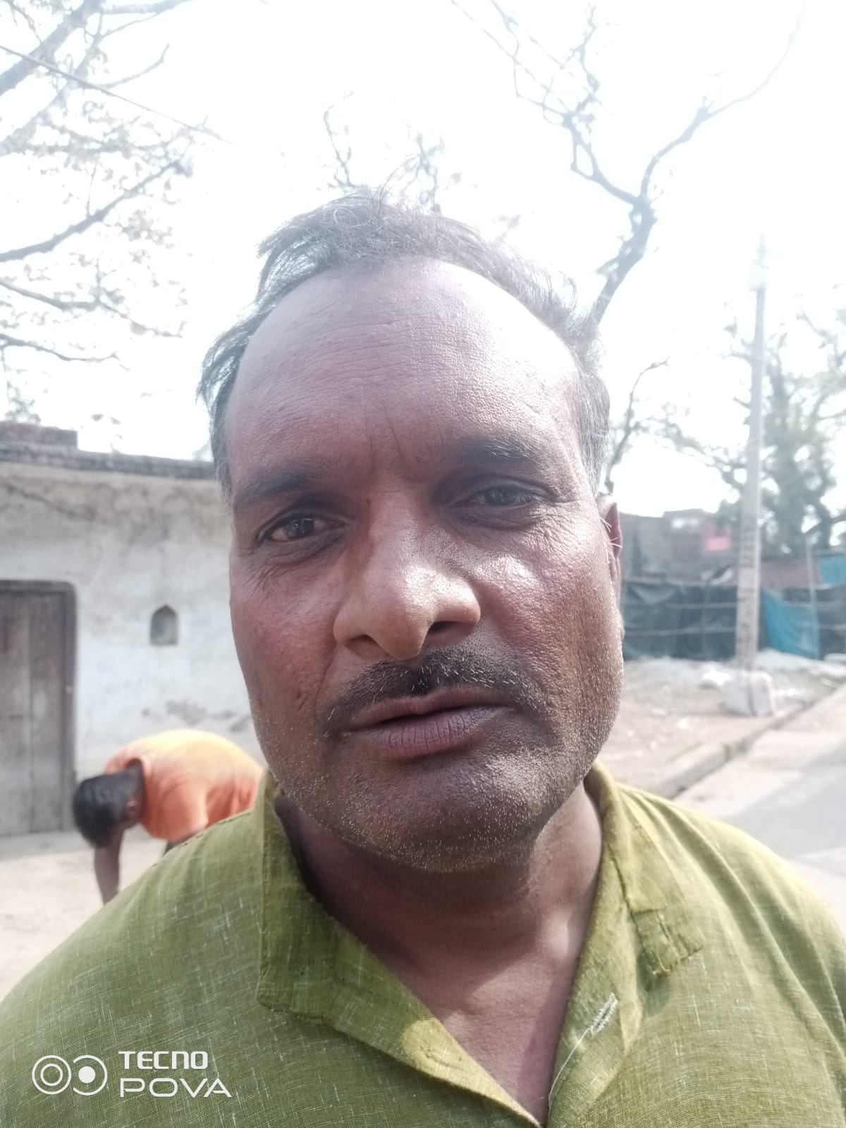 सुआगाड़ा के एक घर में भरा नाली का गंदा पानी। संवाद सुआगाड़ा के एक घर में भरा नाली का गंदा पानी। संवाद