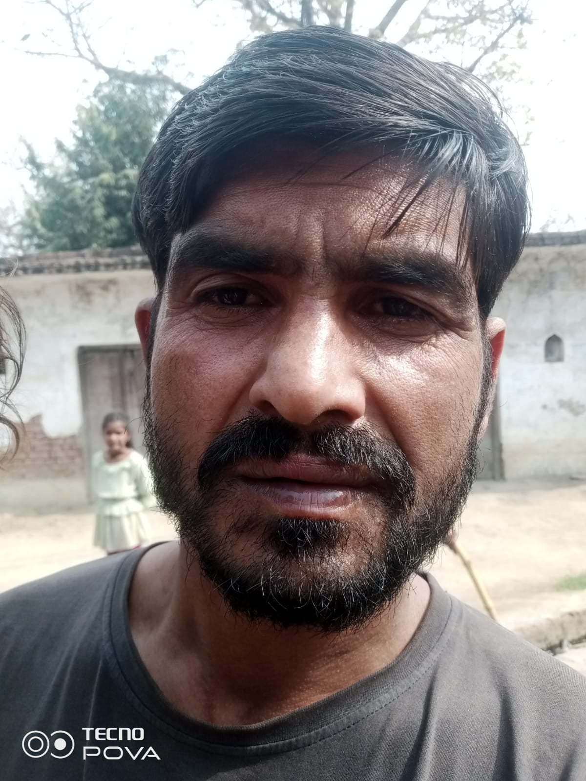 सुआगाड़ा के एक घर में भरा नाली का गंदा पानी। संवाद सुआगाड़ा के एक घर में भरा नाली का गंदा पानी। संवाद