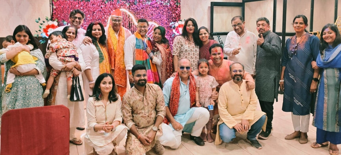 श्री खाटू श्याम मंदिर में आयोजित कार्यक्रम में उपस्थित महिला श्रद्धालु। स्रोत : आयोजक श्री खाटू श्याम मंदिर में आयोजित कार्यक्रम में उपस्थित महिला श्रद्धालु। स्रोत : आयोजक