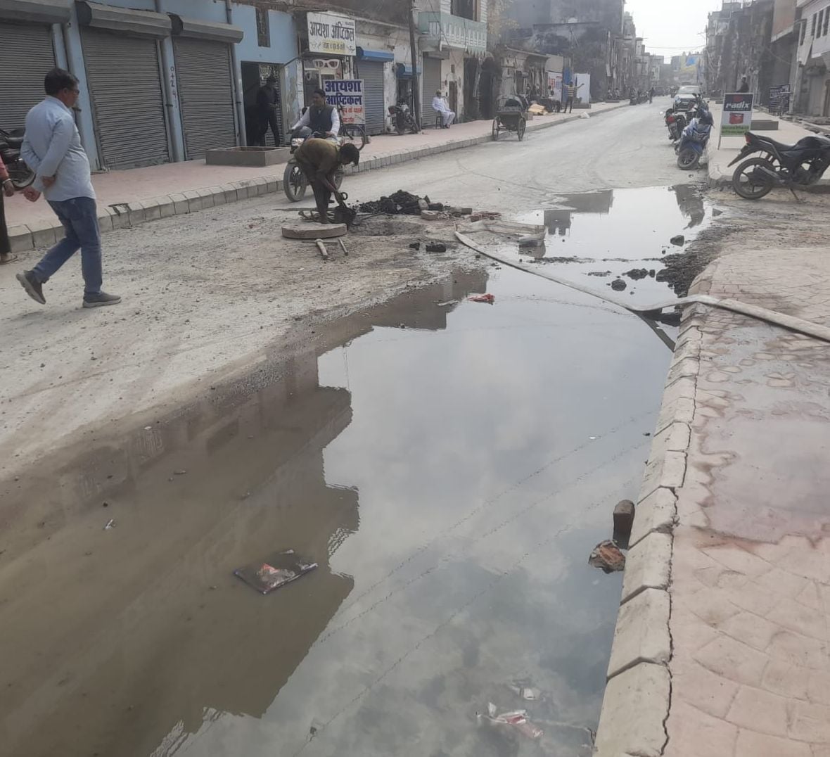 दुष्यत पसरीचा। दुष्यत पसरीचा।