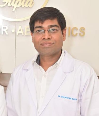 डॉ. घनश्याम गुप्ता, डॉ. शोएब इकबाल व डॉ. मनोज कुमार।