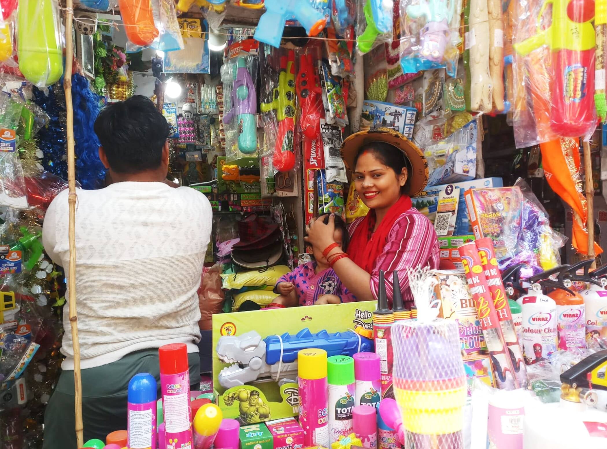 फोटो-30-सिविल लाईन में सजी होलिका। संवाद फोटो-30-सिविल लाईन में सजी होलिका। संवाद