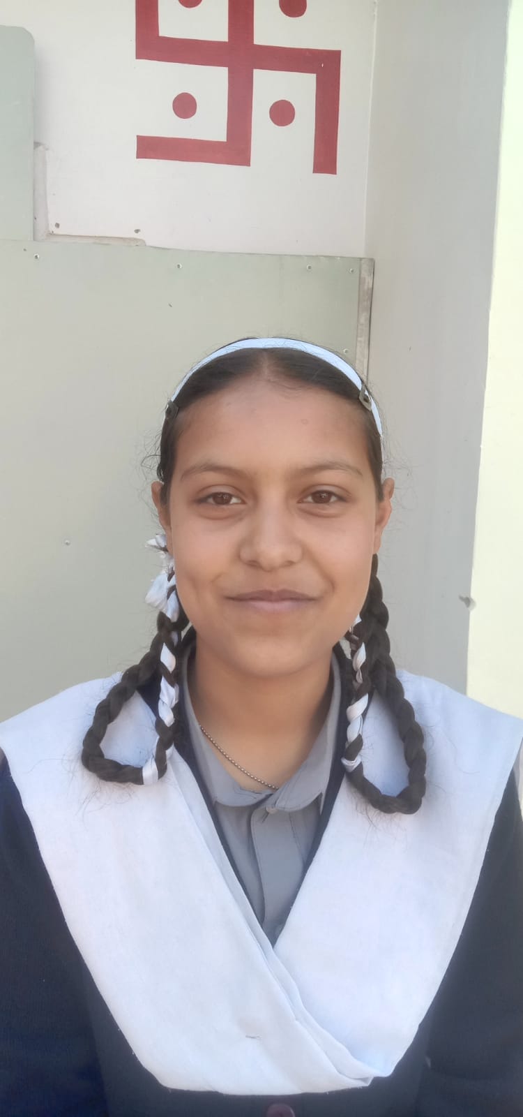 शमशेर स्कूल नाहन परीक्षा केंद्र से बोर्ड की परीक्षा देकर बाहर निकले बच्चे। संवाद शमशेर स्कूल नाहन परीक्षा केंद्र से बोर्ड की परीक्षा देकर बाहर निकले बच्चे। संवाद