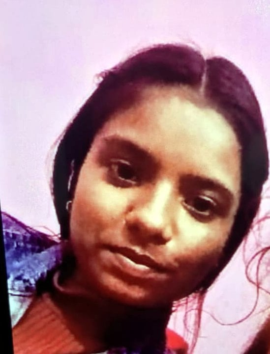 Bike Rams Into Truck Parked On Roadside, Mother And Daughter Killed ...