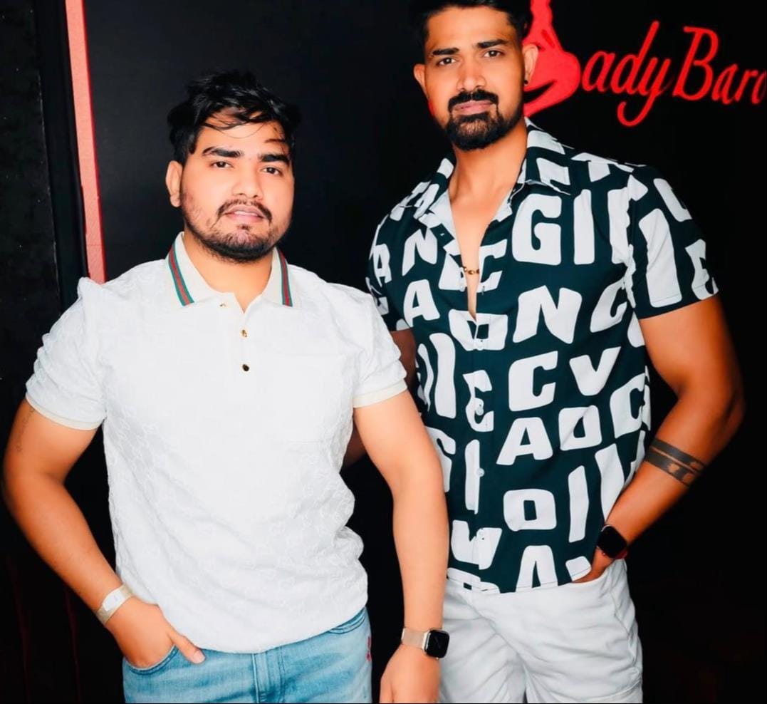 दुबई में जलालाबाद के अब्दुल्ला चौधरी । परिजन दुबई में जलालाबाद के अब्दुल्ला चौधरी । परिजन