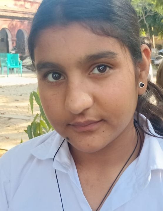फोटो संख्या:-68 पीएमश्री महेंद्रगढ़ में परीक्षा देकर बाहर निकलते हुए विद्यार्थी---संवाद फोटो संख्या:-68 पीएमश्री महेंद्रगढ़ में परीक्षा देकर बाहर निकलते हुए विद्यार्थी---संवाद