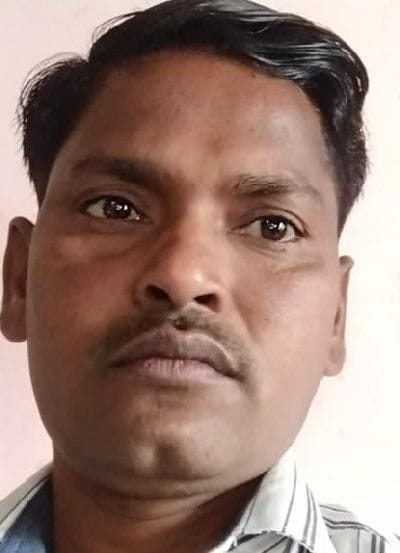 अमित पांडेय, व्यापारी।