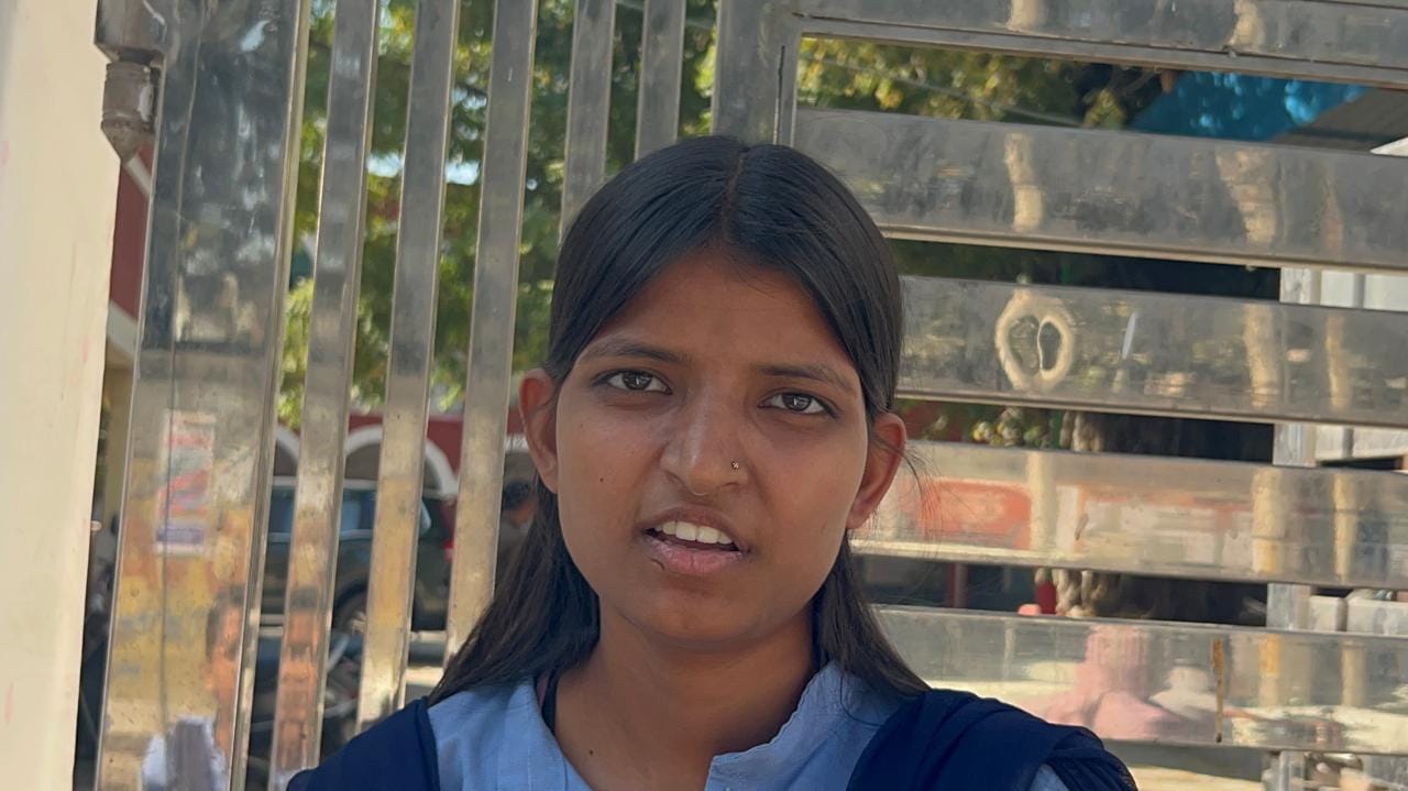 2-मोक्ष, परीक्षार्थी।