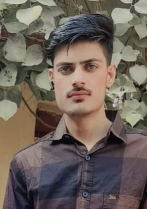 आकाश तिवारी का फाइल फोटो। स्राेत: परिजन