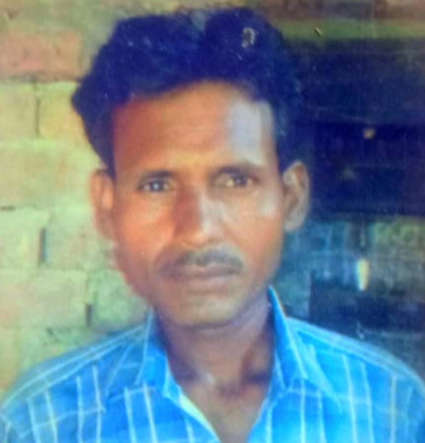फोटो23 मृतक गिरजा शंकर का फाइल फोटो फोटो23 मृतक गिरजा शंकर का फाइल फोटो