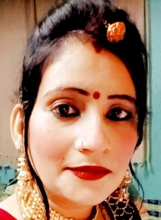 आकांक्षा अग्निहोत्री, निवासी मोहल्ला सुभाषनगर