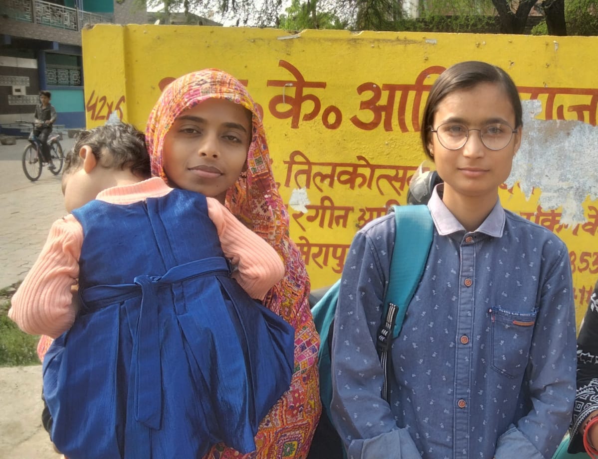 फोटो 07 एचएएमपी 18- सिलाई मशीन चलाती प्रशिक्षु। संवाद