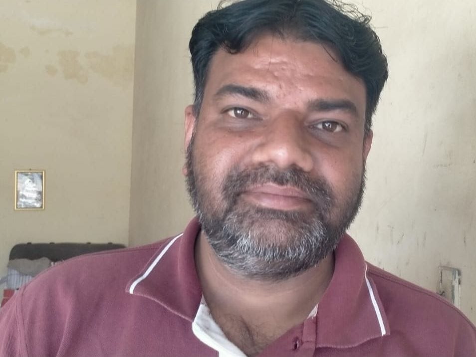 फोटो संख्या:60- देवीलाल पार्क से ऑटो मार्केट में बदहाल मार्ग--संवाद फोटो संख्या:60- देवीलाल पार्क से ऑटो मार्केट में बदहाल मार्ग--संवाद