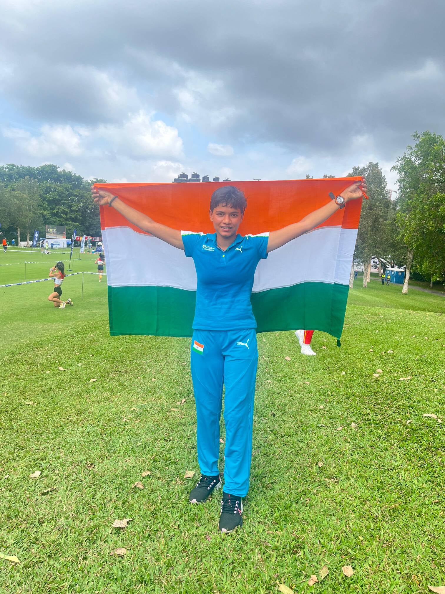 प्रतिभागियों के साथ अंतरराष्ट्रीय एथलीट प्रतियोगिता में दौड़ती 335 बैच की सुनीता- फाइल फोटो: स् प्रतिभागियों के साथ अंतरराष्ट्रीय एथलीट प्रतियोगिता में दौड़ती 335 बैच की सुनीता- फाइल फोटो: स्
