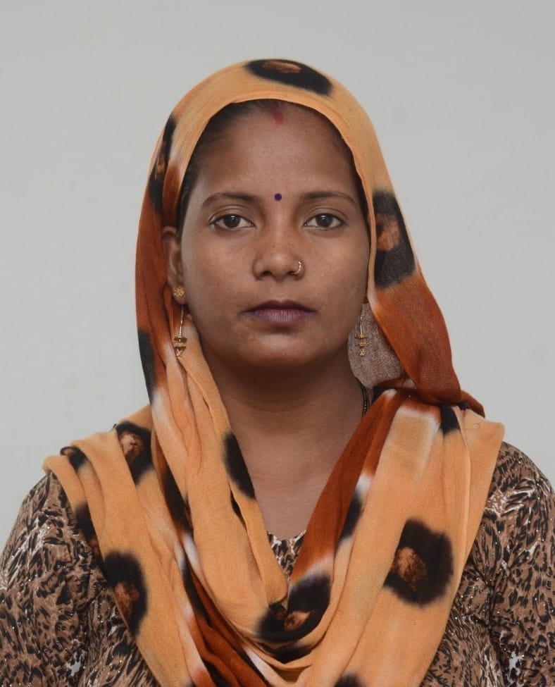 बंद पड़ी लाडो लक्ष्मी योजना की एप।