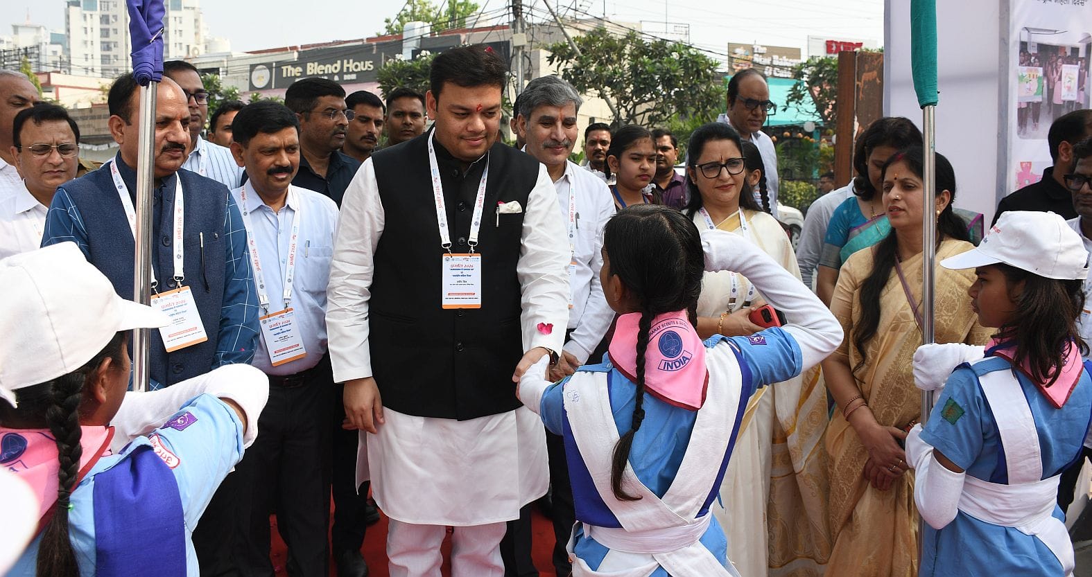 गोमतीनगर स्थित होटल में रविवार को बेसिक शिक्षा विभाग की ओर से प्रगति: आत्मसम्मान से समानता तक ब