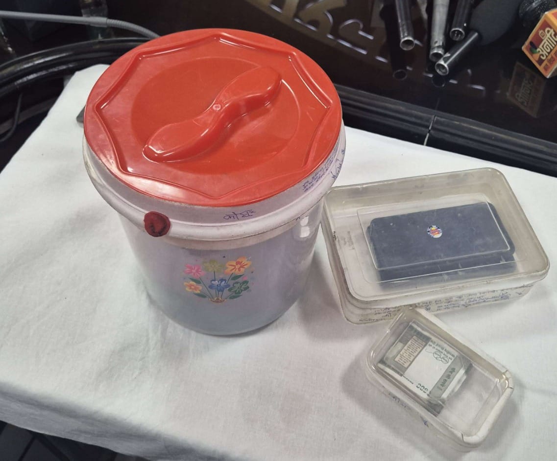 नकुड़ पुलिस की गिरफ्त में स्मैक का सरगना कौशर। नकुड़ पुलिस की गिरफ्त में स्मैक का सरगना कौशर।