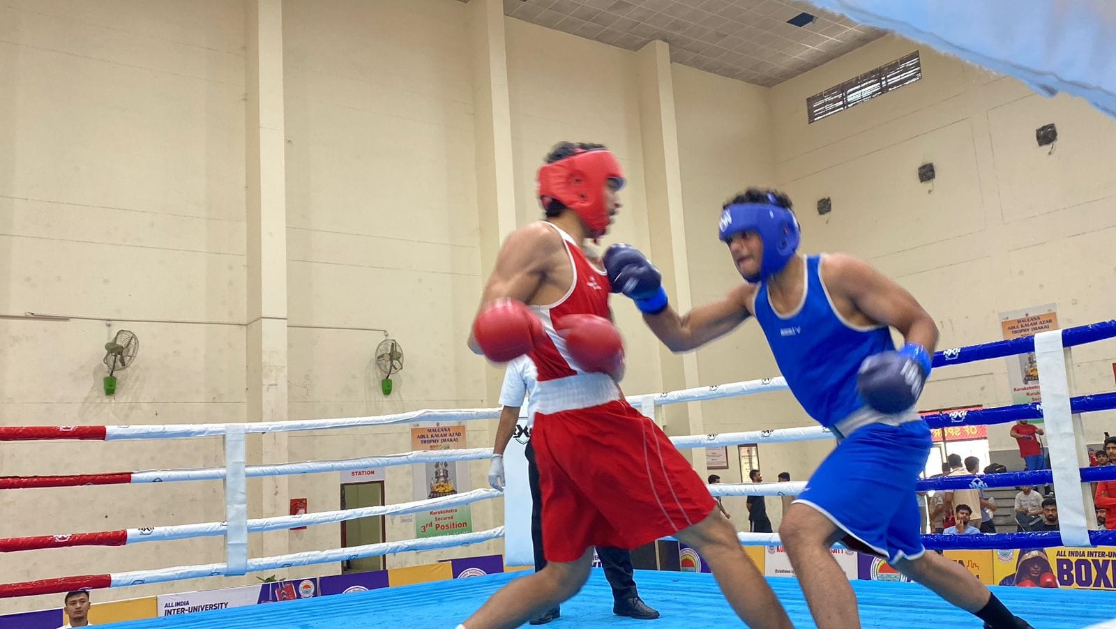 कुरुक्षेत्र। बॉक्सिंग चैंपियनशिप में भिड़ते खिलाड़ी। फाइल