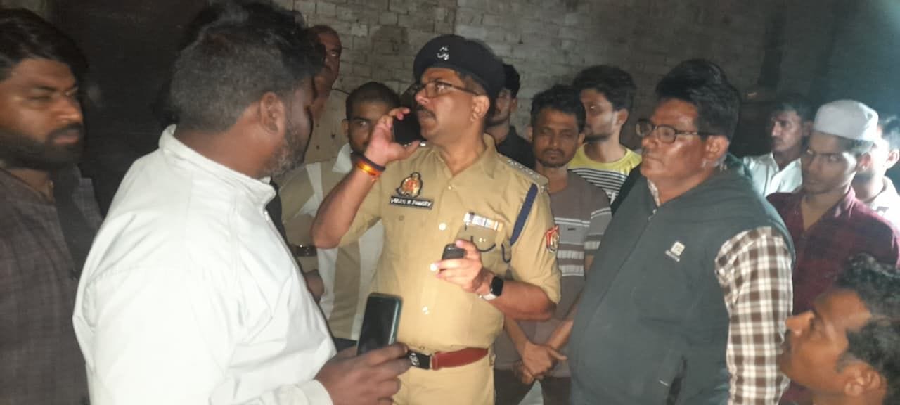 रेशमा व शादाब की फाइल फोटो। रेशमा व शादाब की फाइल फोटो।