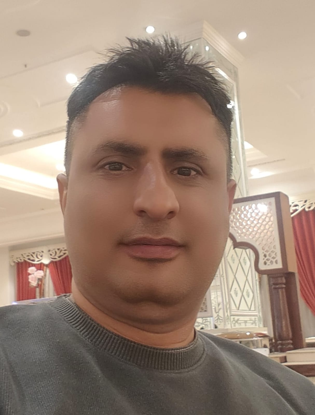 कुरुक्षेत्र। पुराने बस अड्डे के समीप ट्रैक्सी स्टैंड पर खड़ी गाड़ियां। संवाद 