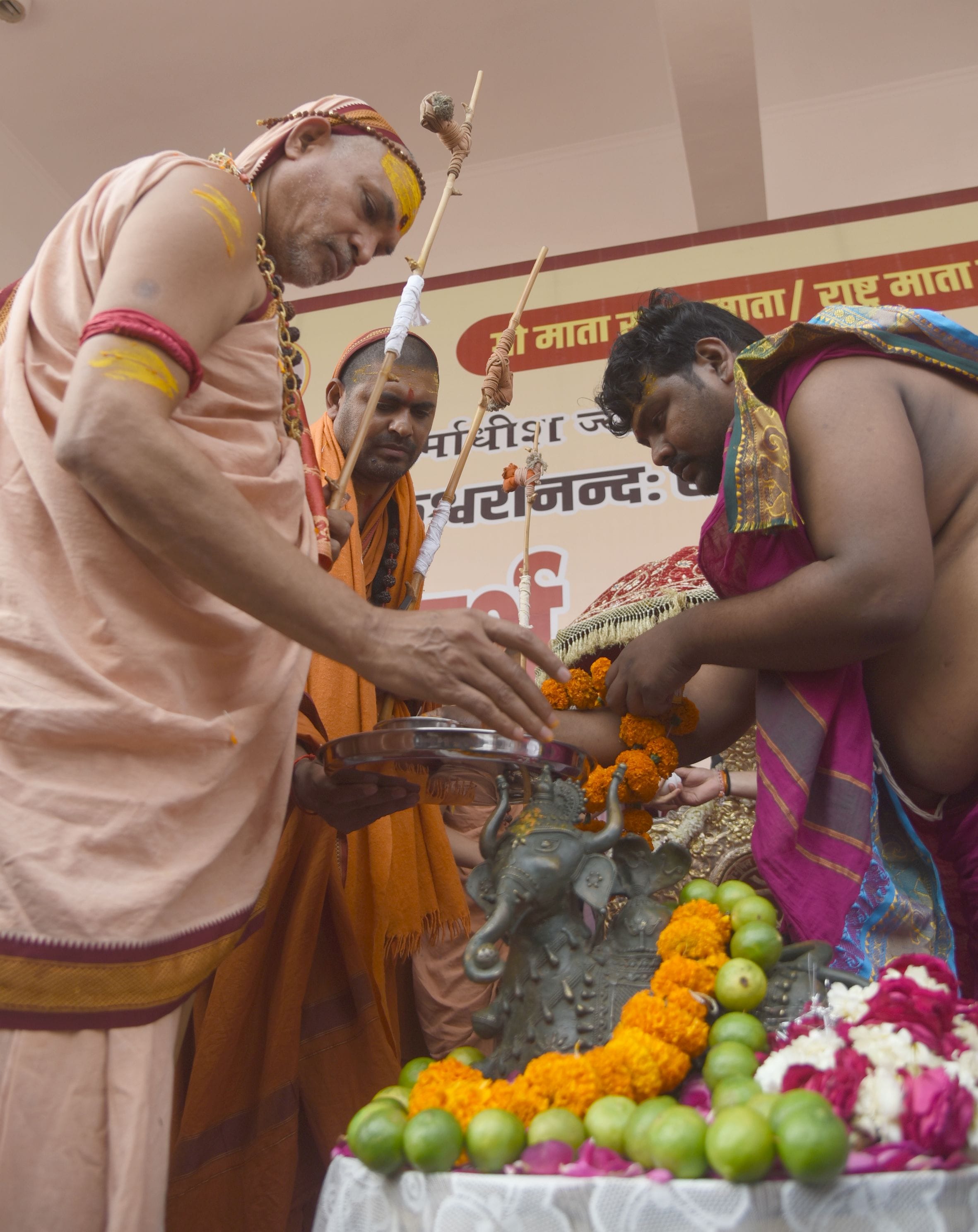 राजधानी के कांशीराम स्मृति सांस्कृतिक स्थल में हुआ कार्यक्रम। राजधानी के कांशीराम स्मृति सांस्कृतिक स्थल में हुआ कार्यक्रम।