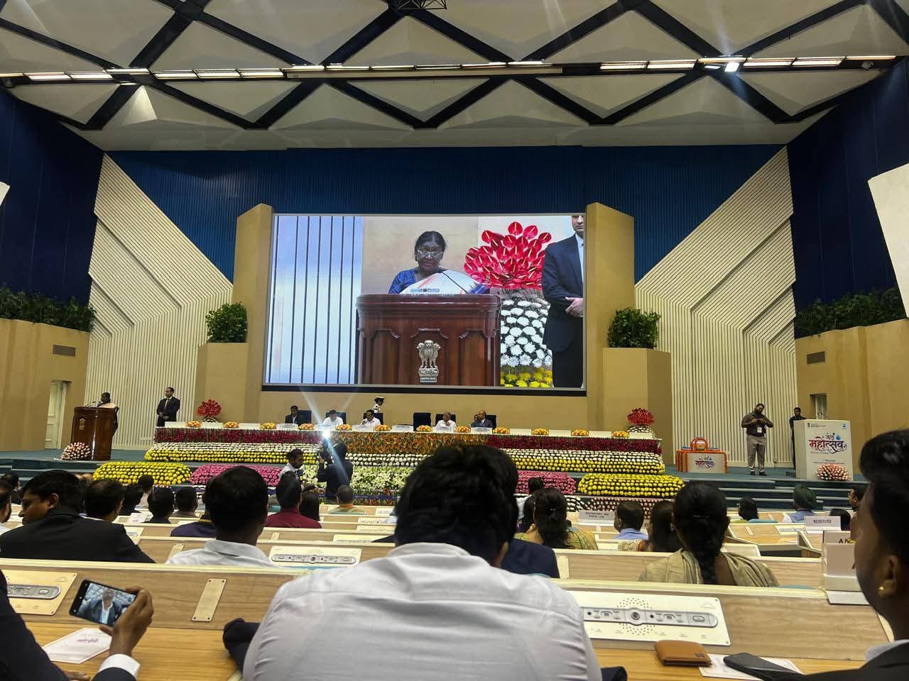 राष्ट्रपति से सम्मानित सरपंच